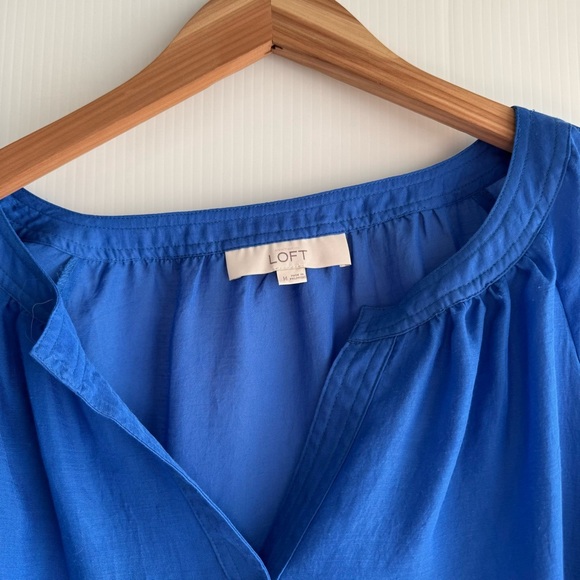 Loft by Ann Taylor Elegant Blue Women's Blouse - Picture 4 of 6